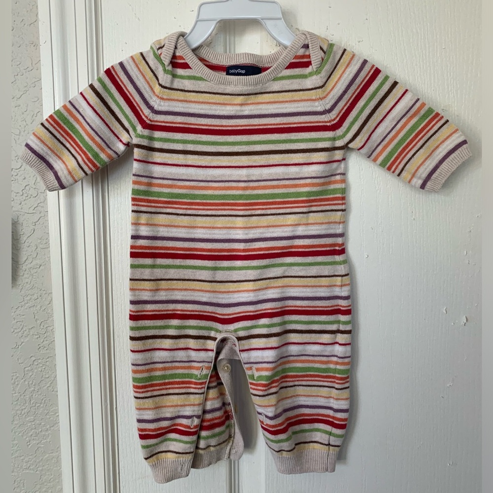 babyGap Sweater Romper, Size 0-3 months
